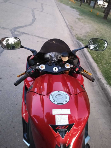 Imagen 4 de 8 de Yamaha R1