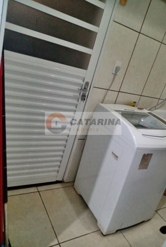 Casa Em Condominio Fechado Com Portaria E Segurança 24hrs