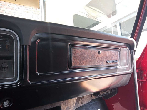 Camioneta Ford 250 Custom
