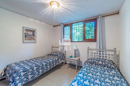 Casa 5 Dormitorios En Solana, Punta Ballena - Ref : Pbi1981