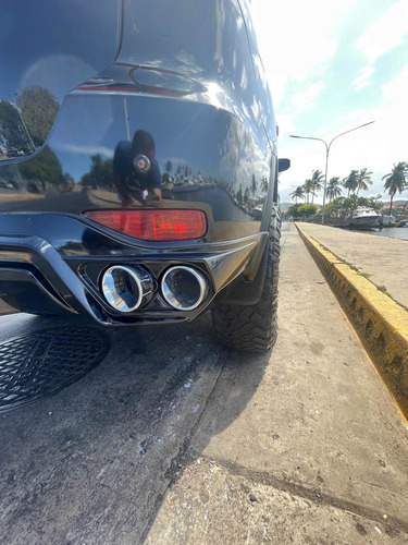 Imagen 12 de 14 de Toyota Fortuner Trd