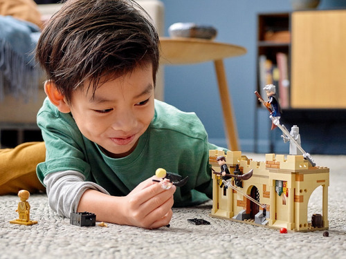 Imagen 7 de 7 de Lego® Harry Potter - Hogwarts: 1º Lección De Vuelo (76395)