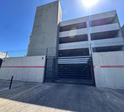 Cochera en venta