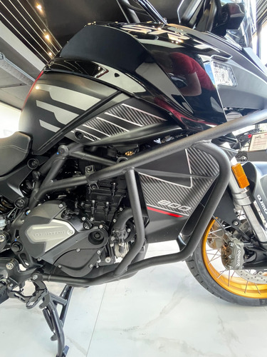 Qj Motor - Srt 800 Negra