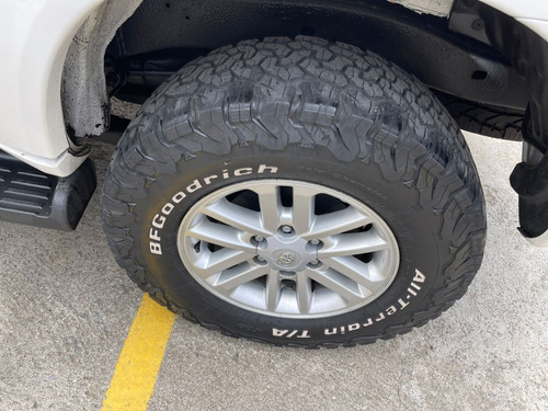 Imagen 8 de 14 de Toyota Fortuner