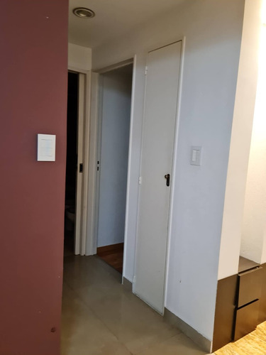 Departamento C/cochera 1 Piso Al Frente 3 Ambientes Almagro