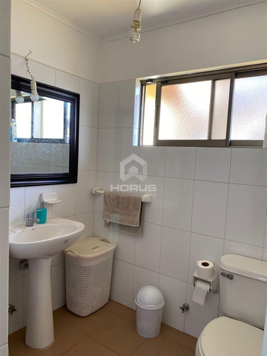 Casa En Venta De 4 Dorm. En La Serena