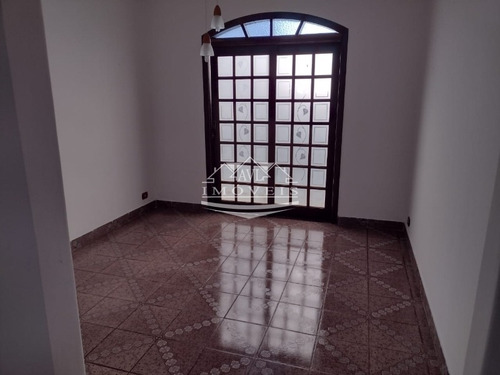 Imagem 10 de 29 de Sobrado Para Venda No Bairro Jardim São Pedro, 3 Dorm, 1 Suíte, 5 Vagas, 229,94 Mts Construída, 480 Mts Terreno - 1382