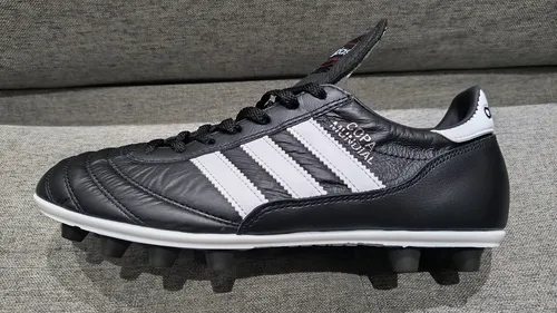 Chuteira Adidas Copa Mundial | Parcelamento sem juros
