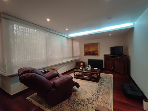 Apartamento En Venta, Las Mesetas De Santa Rosa De Lima, Municipio Baruta