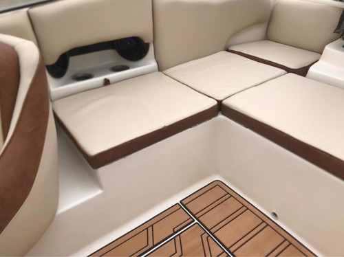 Imagen 8 de 19 de Lancha Mercury 115hp Renovada Virgin Marine 528 Living 2023