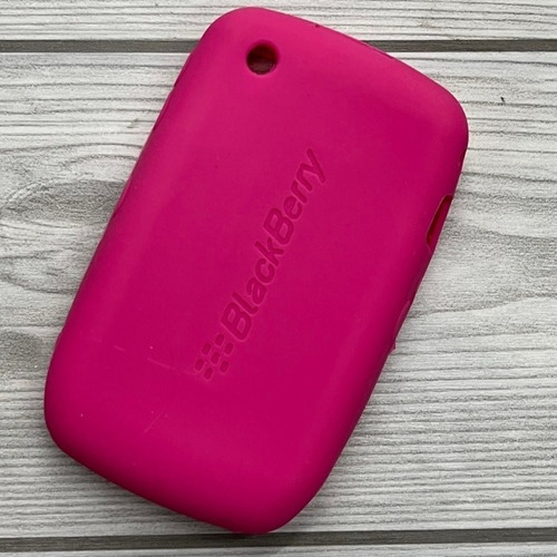 Funda Basica Silicone Para Celular Blackberry 8520 9300