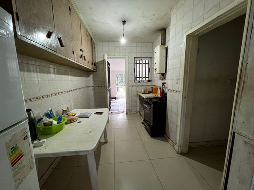 Imagen 11 de 19 de Venta Casa De 3 Amb. Villa Udaondo, Ituzaingo