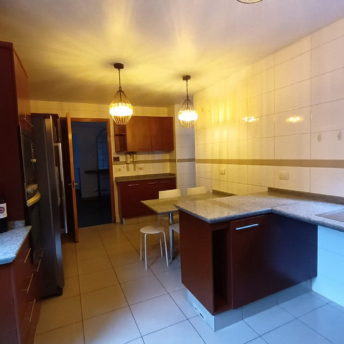 Casa Amoblada En Arriendo Comuna De Lo Barnechea