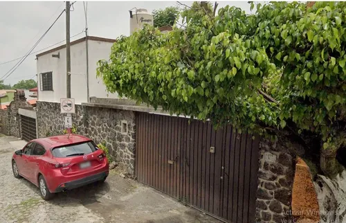 Casa En Venta En Lomas De Cortes, Cuernavaca, Morelos , St08