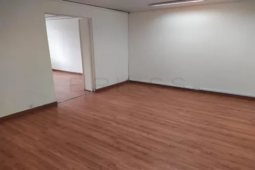 Oficina En Arriendo En Las Nieves. Cod A4964