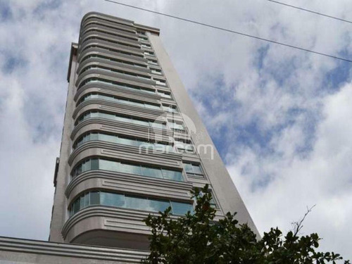 Imagem 2 de 15 de Alto Padrão De Acabamento, Centro De Bc - Mc3-113
