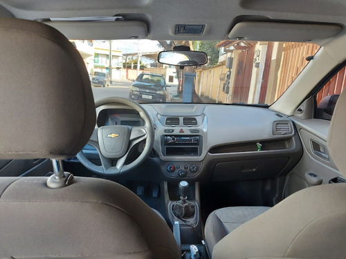 Imagem 7 de 10 de Chevrolet Cobalt