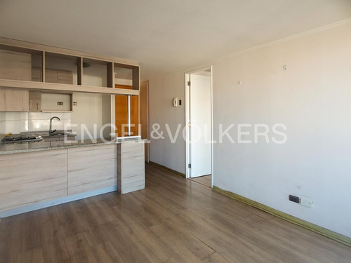 Oportunidad, Venta Departamento (calle Iquique)