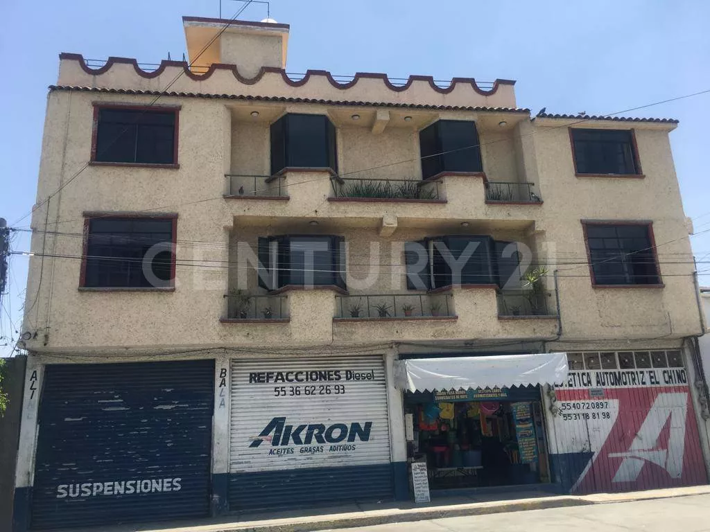 Venta De Edificio Con 4 Locales Comerciales