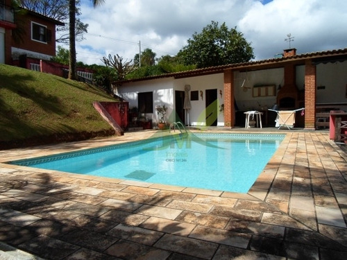 Chácara Em Atibaia Loteamento Fechado 2.600 M ² R$685 Mil - 451