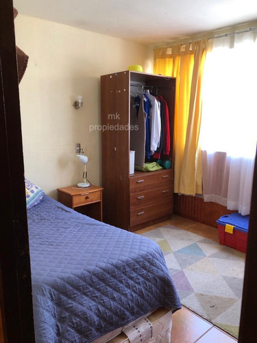 Venta Cómoda Casa De 4d A 2 Cuadras De Avda. Los Carreras