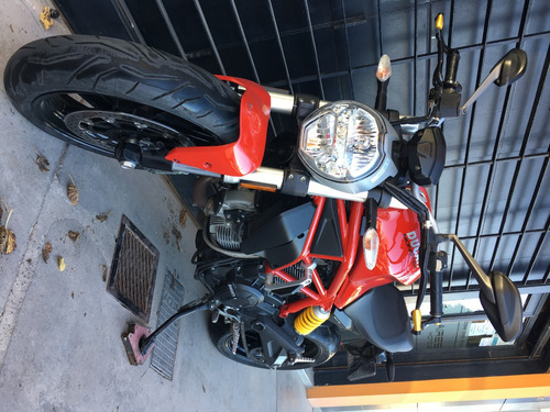 Ducati Monster 797