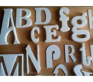 Letras Corpóreas Y Logos En 3d