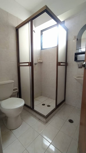 Imagen 12 de 22 de Valles De Camoruco Orinoco Suites Apartamento Vende Yackeline Tovar 04145831984