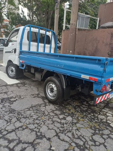 Kia Bongo 2.5 Std 4x2 Rs Turbo S/ Carroceria 2p