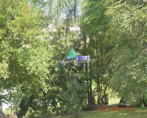 Chácara Bem Localizada Em Atibaia - Venda - Ch00724