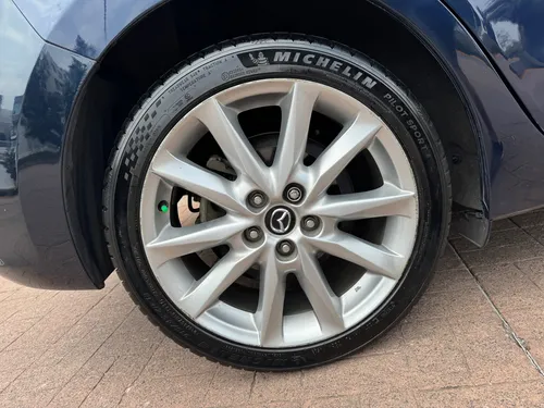 Mazda 3 Hatchback Grand Touring