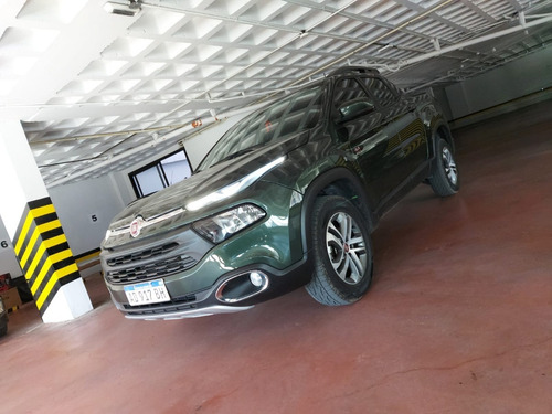 Imagen 2 de 16 de Fiat Toro