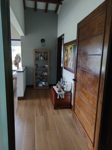 Finca En Unidad Cerrada En Venta En Rionegro (sector San Antonio)