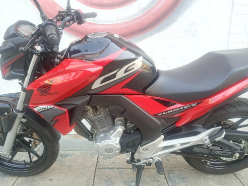 Imagem 5 de 10 de Honda Twister 250 2019 Vermelha