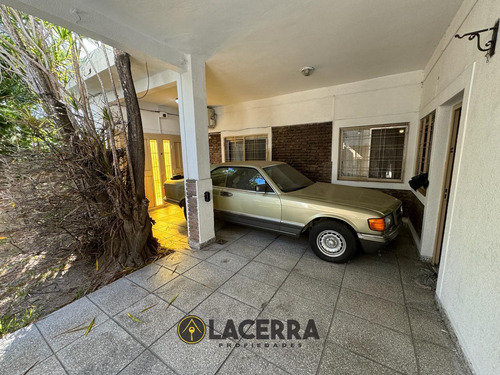 Casa En Venta 4 Amb En Zona San Andres, Villa Maipu