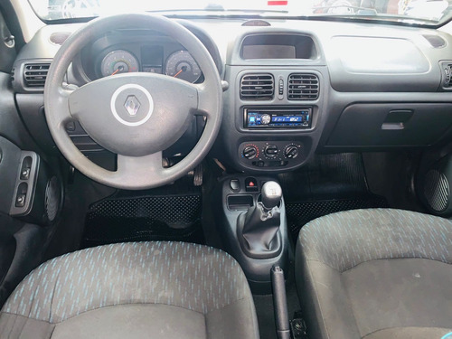 Imagem 7 de 10 de Renault Clio - 2014/2015 1.0 Expression 16v Flex 4p Manual