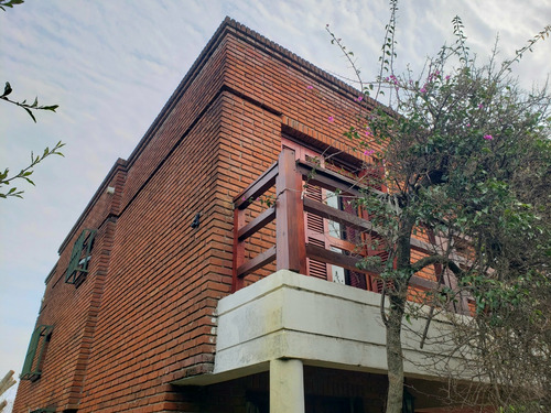 Venta De Casa En San José De Carrasco Sur 4 Dorm + Apto