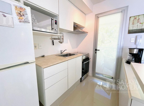 Imagen 12 de 24 de Venta Departamento En Playa Brava - 2 Dormitorios- 2 Baños- Parrillero Propio Sap3796523