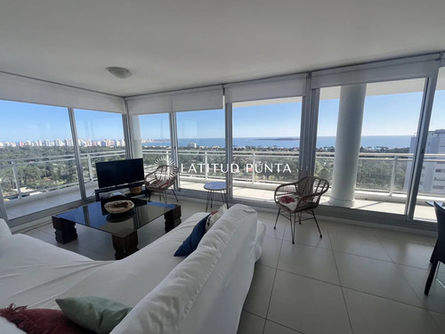 Piso Alto En Roosevelt, 2 Dormitorios