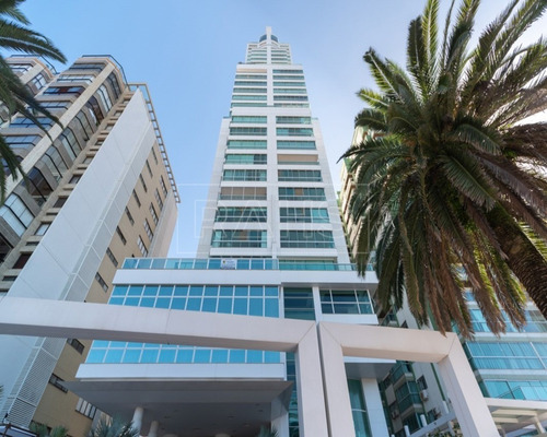 Imagem 1 de 30 de Apartamento Centro Balneário Camboriú | 4 Suítes | 4 Vagas De Garagem | Frente Mar - Sa01843 - 69306402
