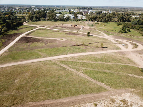 Terreno En Venta - 645mts2 Totales - Zarate Golf Park