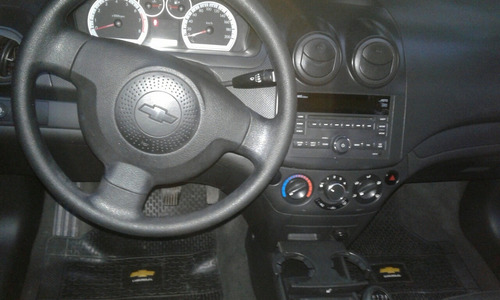 Chevrolet Aveo G3 2014 Gnc Permutaria No Logan Gol Sandero