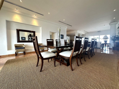 Departamento En Venta En Cancún En Residencial Del Mar Con Alberca Privada: