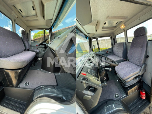 Imagem 5 de 10 de Mercedes Benz 710 Plus