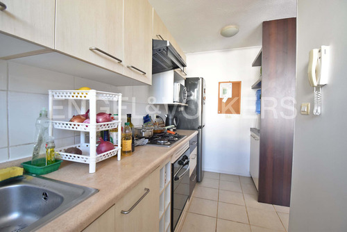 Venta De Departamento Cercano A Avenida Francisco Aguirre