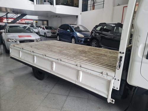 Imagen 9 de 15 de Kia K2500 2017 2.5 Caja