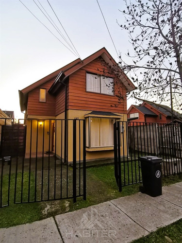 Casa En Condominio En Venta, 3 Dorm. 3 Baños, Curicó