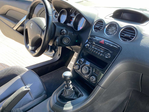 Imagen 12 de 15 de Peugeot Rcz 2011 1.6 Thp 200cv 6mt