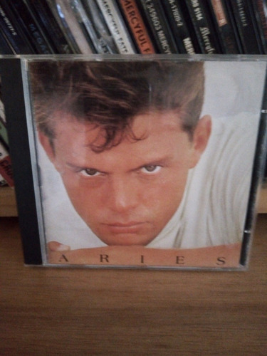 Luis Miguel -aries- Baladas, Pop., Ricky Martin.